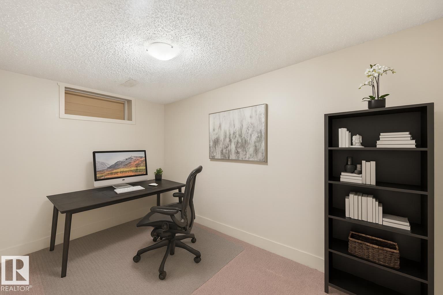 2007 49A ST NW, Edmonton