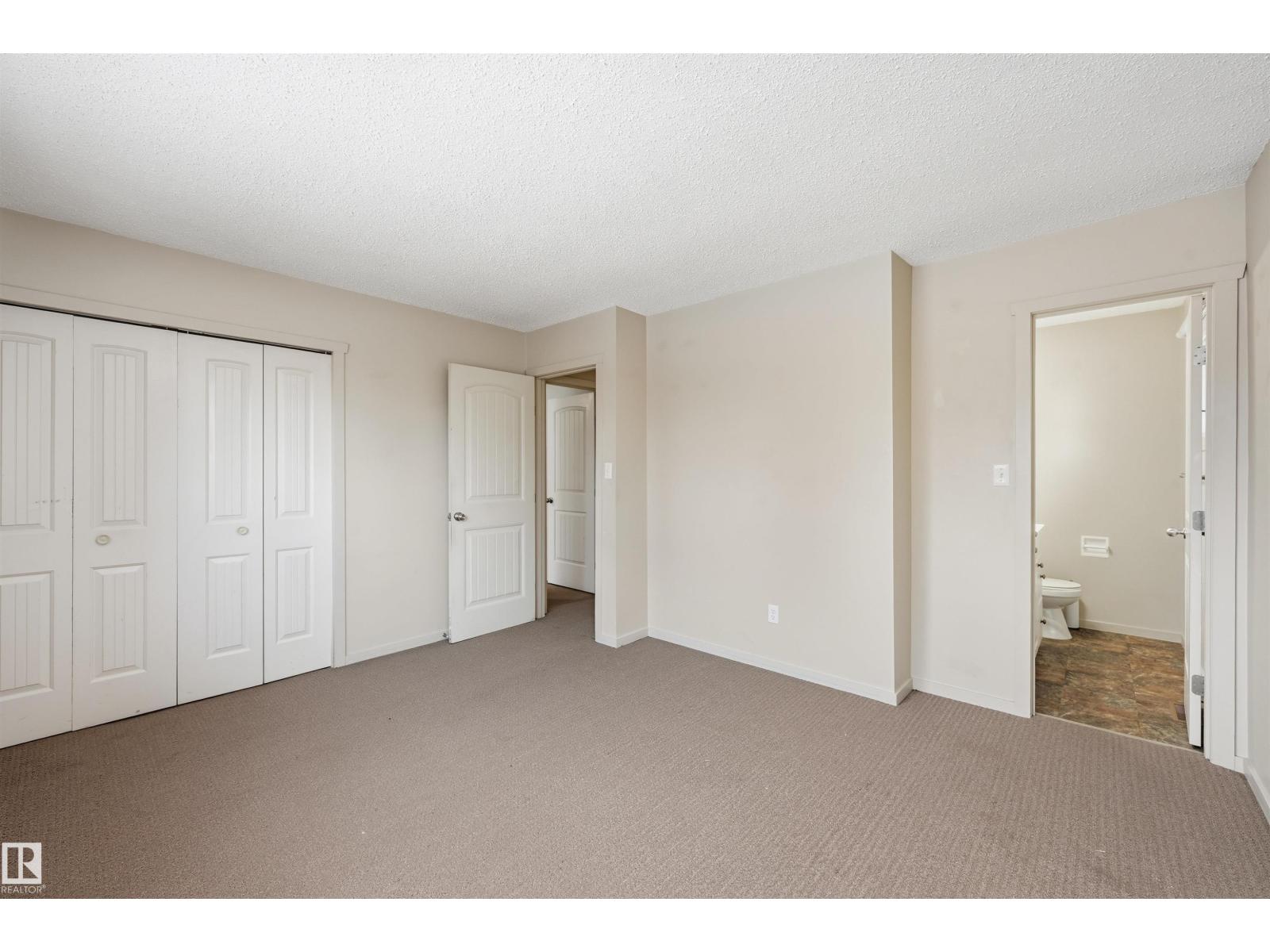 2007 49A ST NW, Edmonton