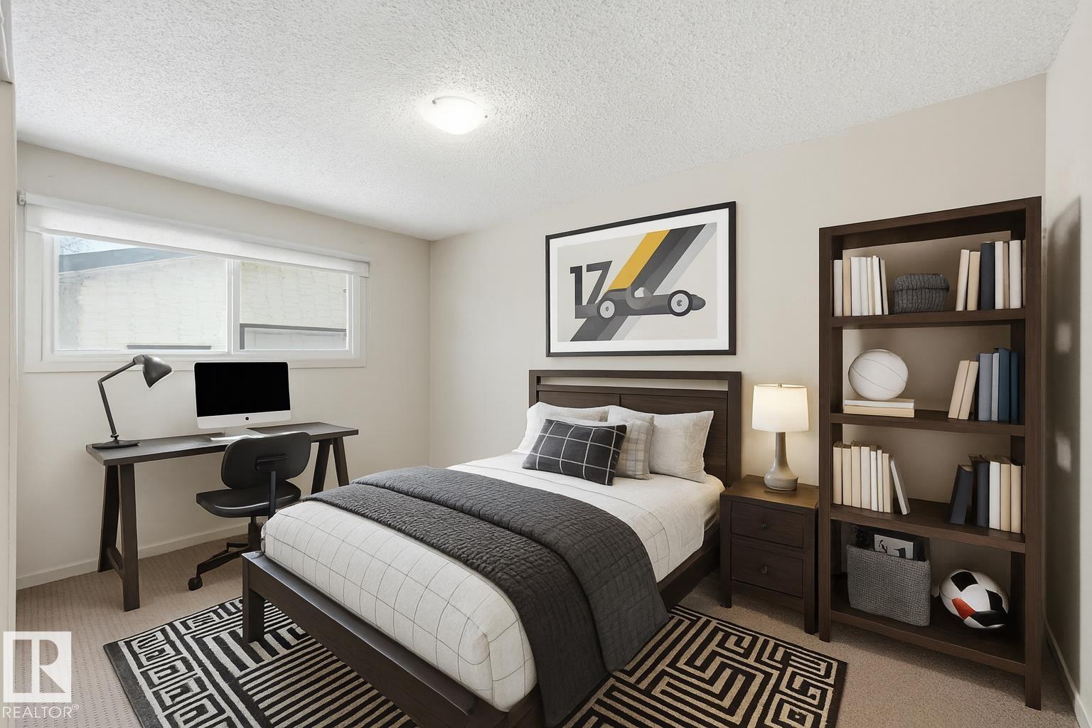 2007 49A ST NW, Edmonton