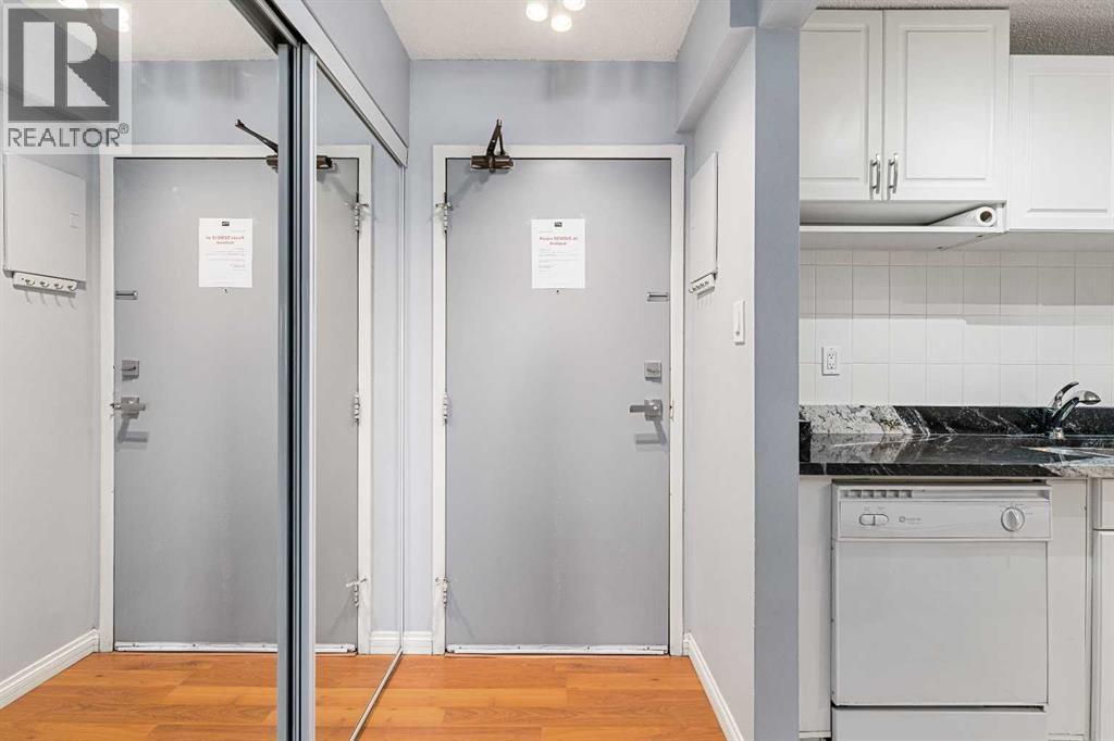 Single Family House for Sale in    Avenue SW Beltline Calgary 