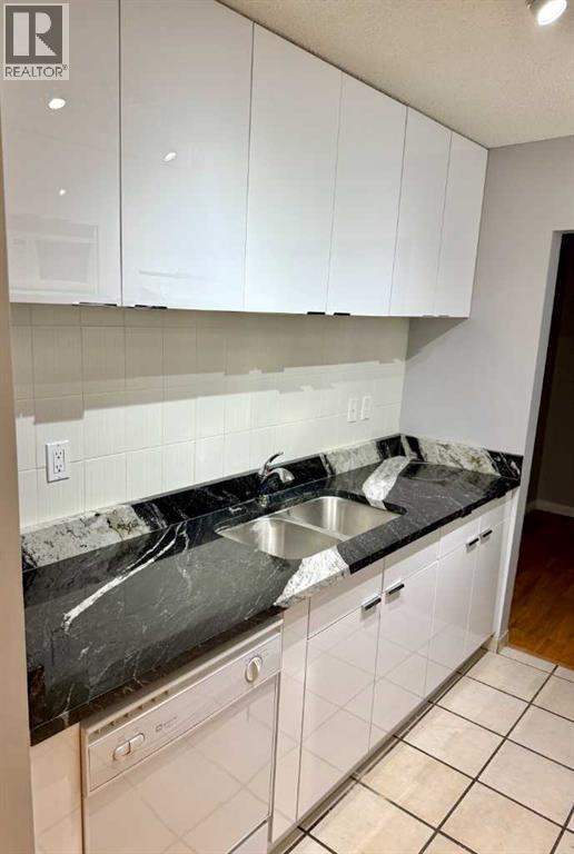 Single Family House for Sale in    Avenue SW Beltline Calgary 