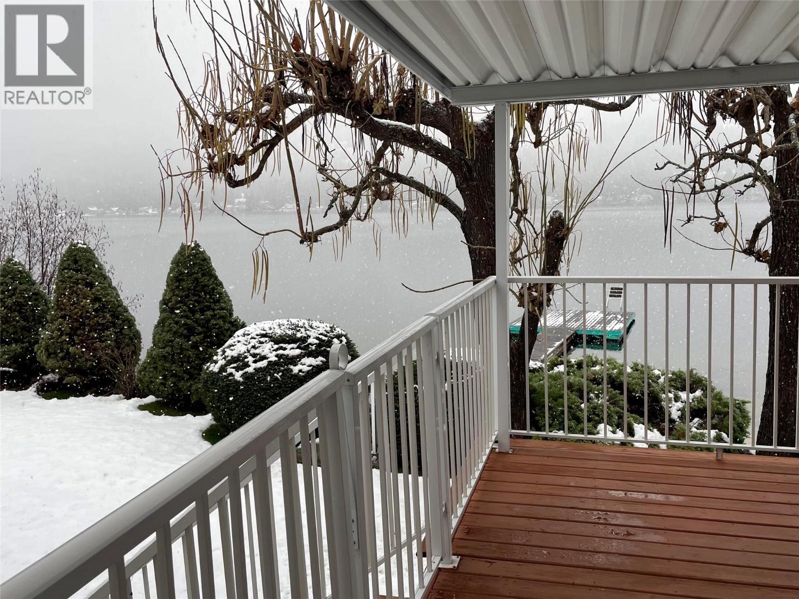 1995 Kelly Court, Christina Lake