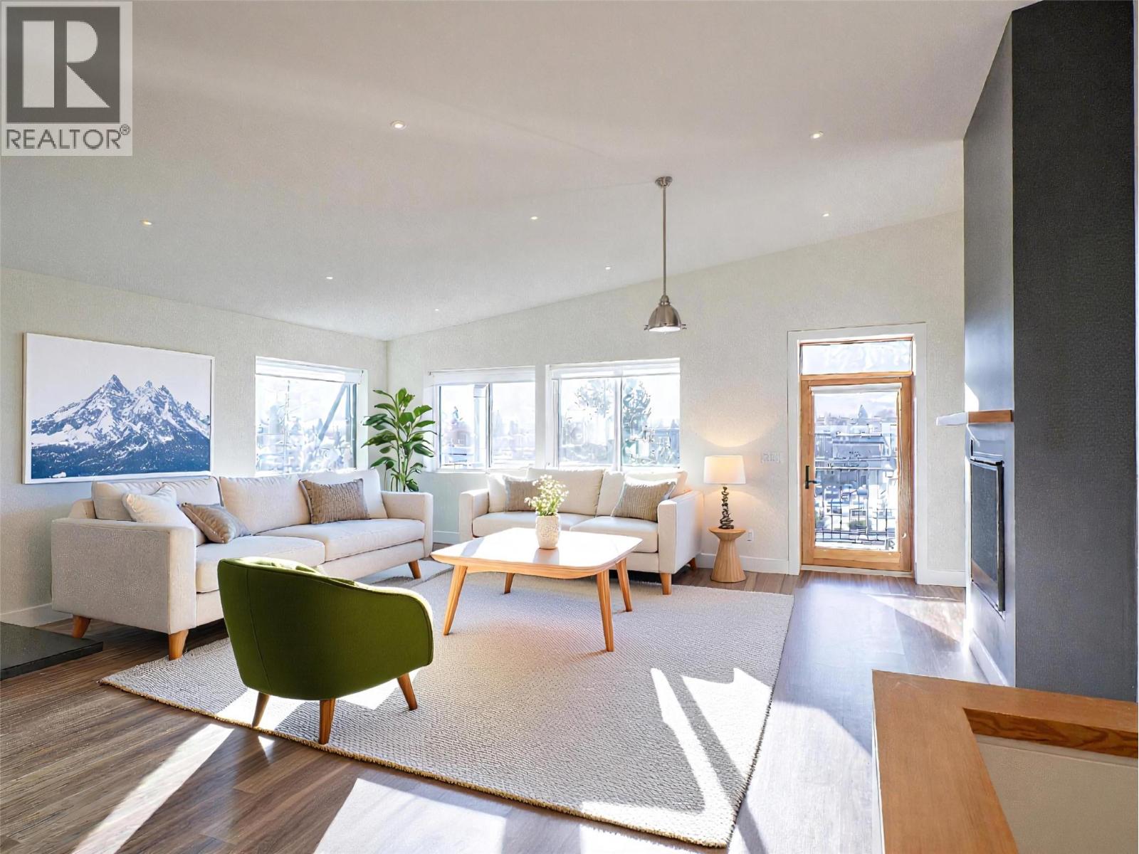 100 Track Street E Unit# B, Revelstoke