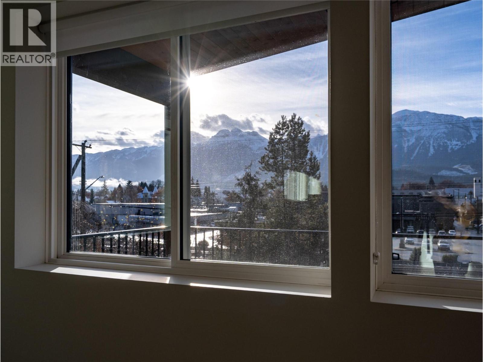 100 Track Street E Unit# B, Revelstoke