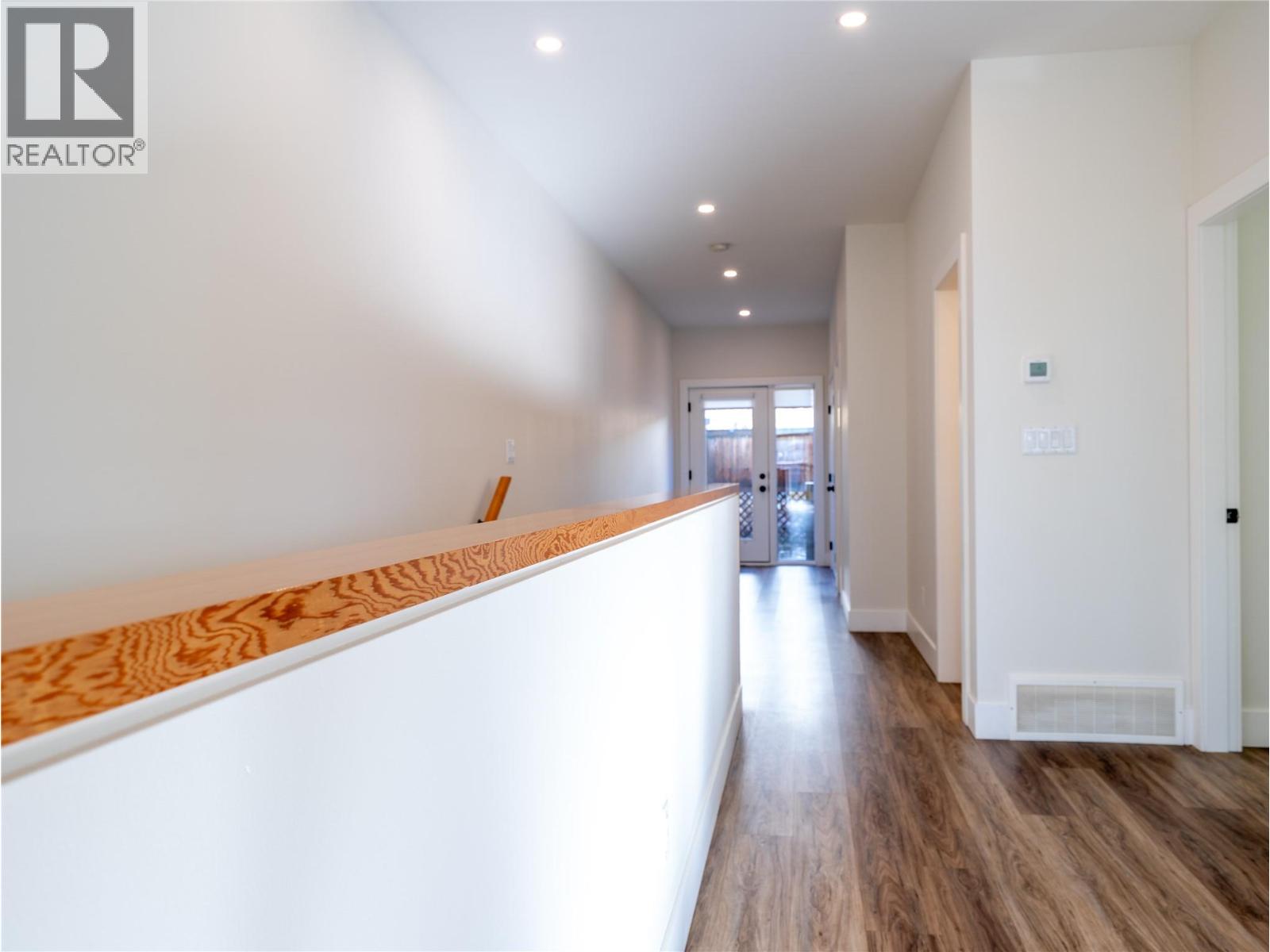 100 Track Street E Unit# B, Revelstoke