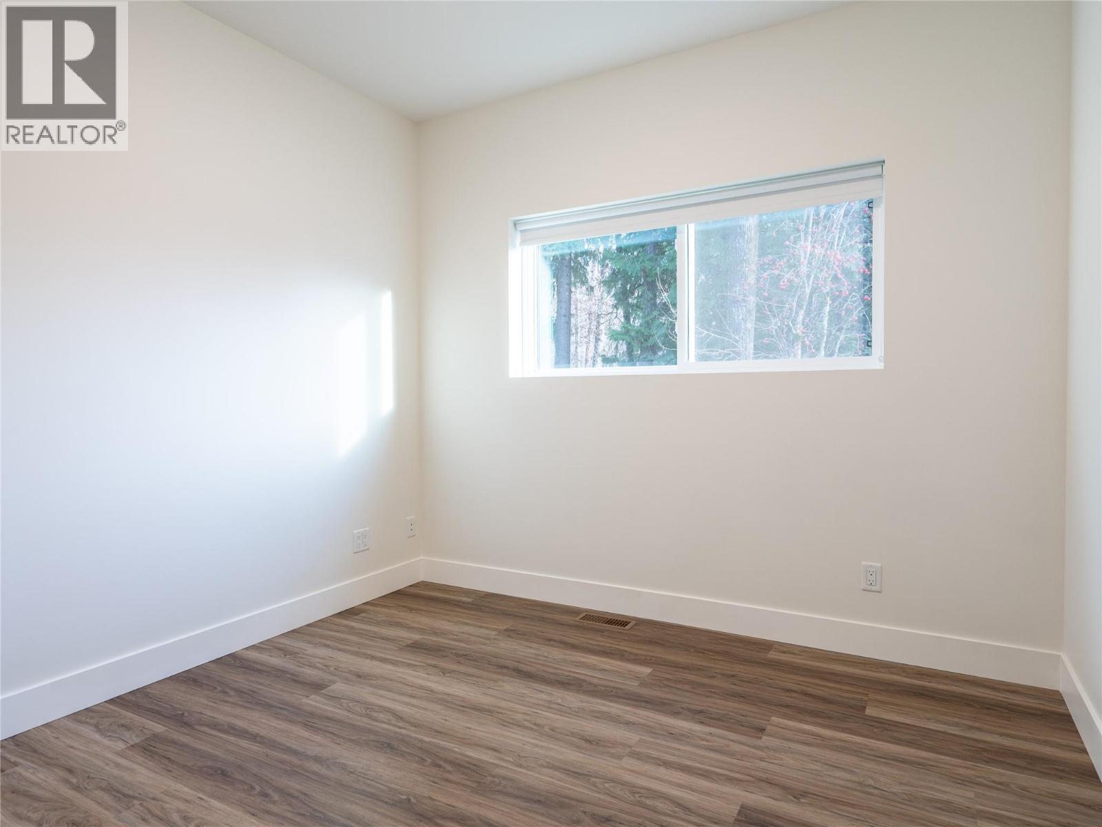 100 Track Street E Unit# B, Revelstoke