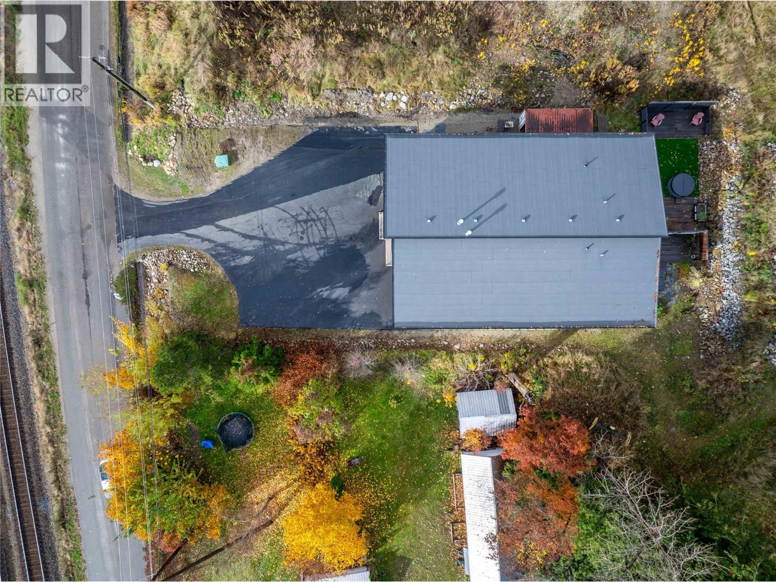 100 Track Street E Unit# B, Revelstoke