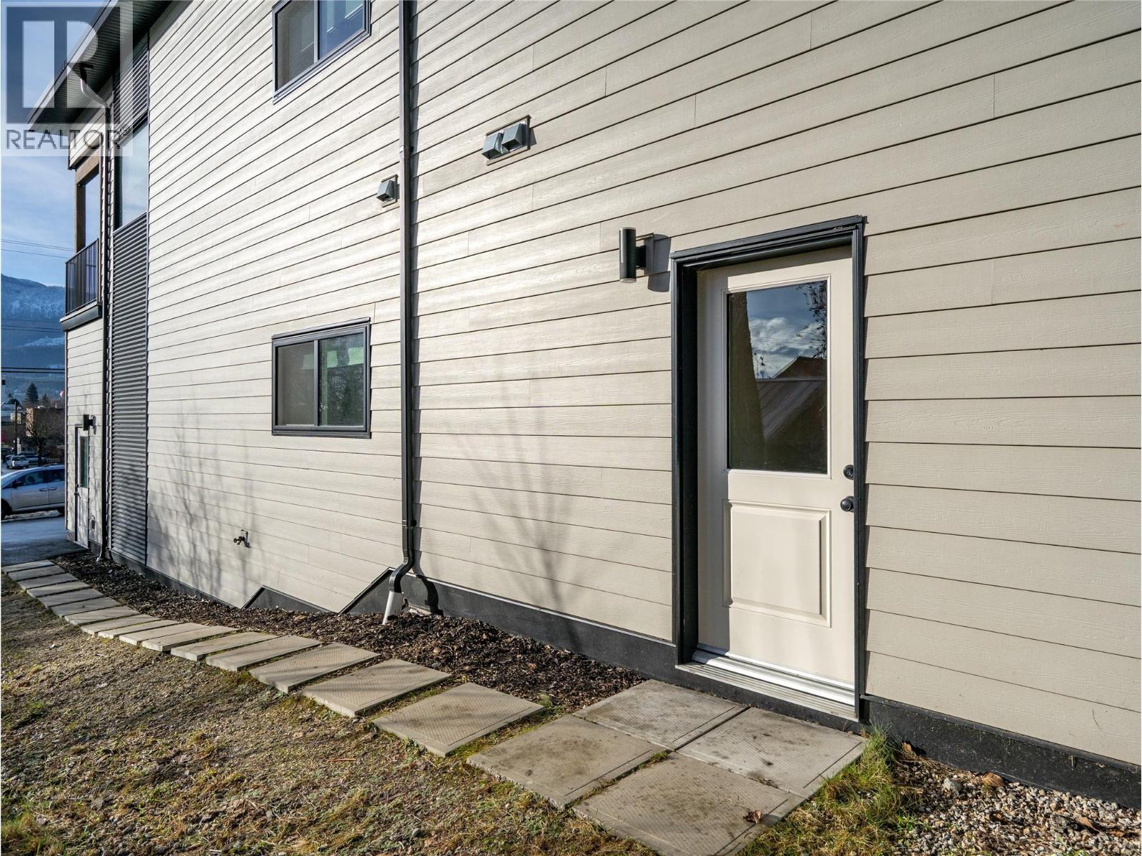 100 Track Street E Unit# B, Revelstoke