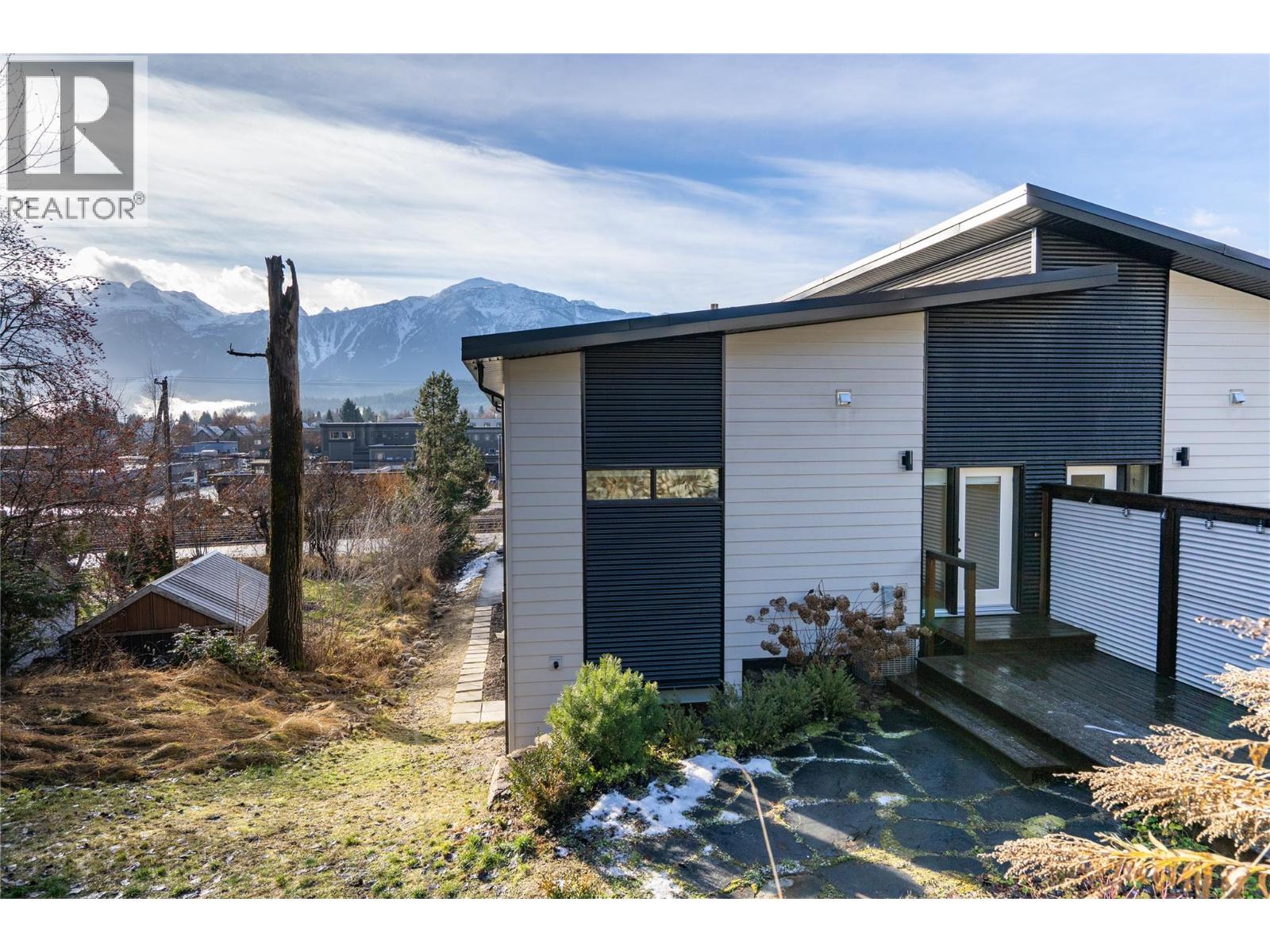 100 Track Street E Unit# B, Revelstoke