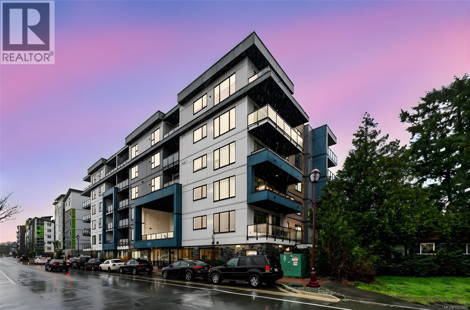 301 842 Orono Avenue, Langford