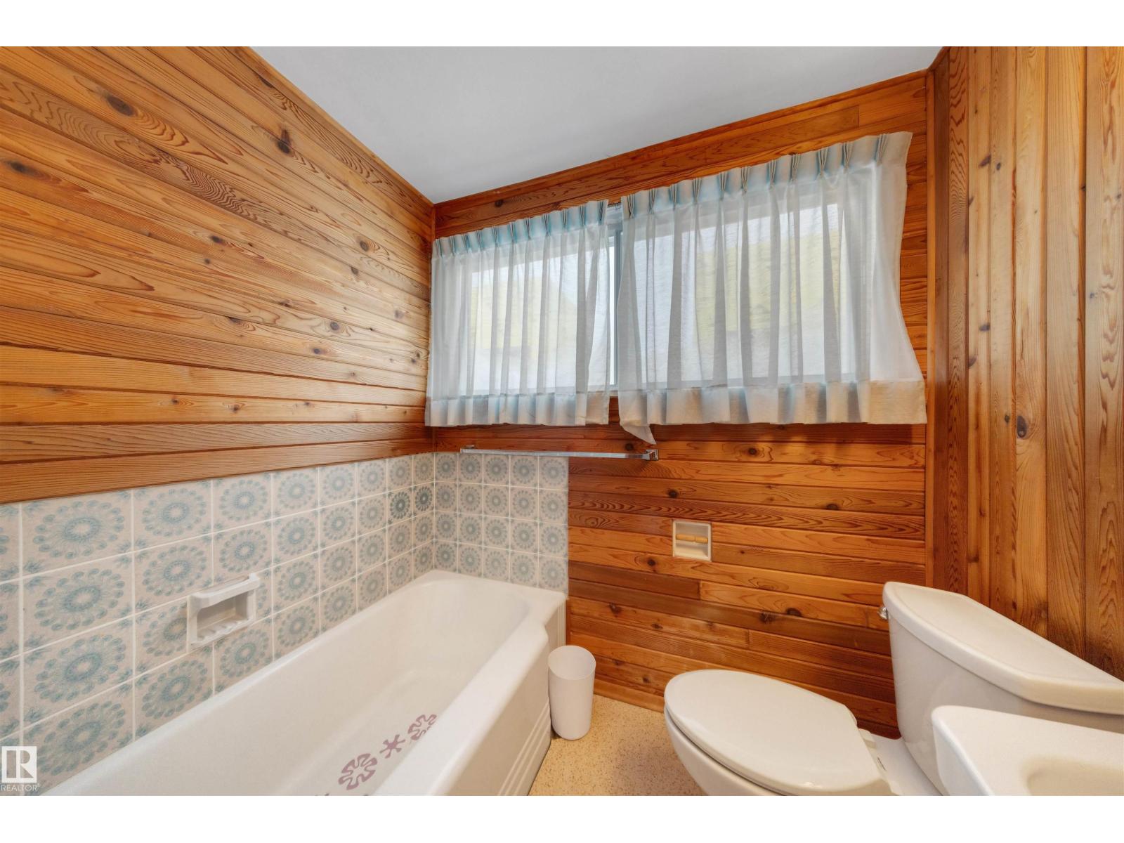 10525 134 ST NW, Edmonton