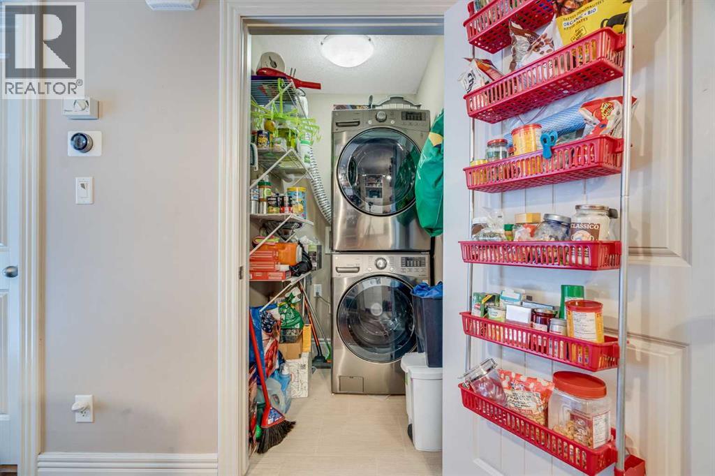 Single Family House for Sale in  Royal Oak Plaza NW Royal Oak Calgary 