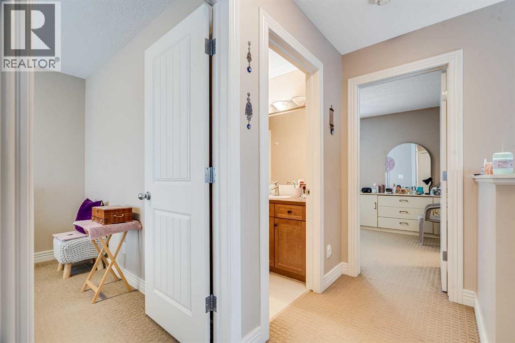 Single Family House for Sale in  Royal Oak Plaza NW Royal Oak Calgary 