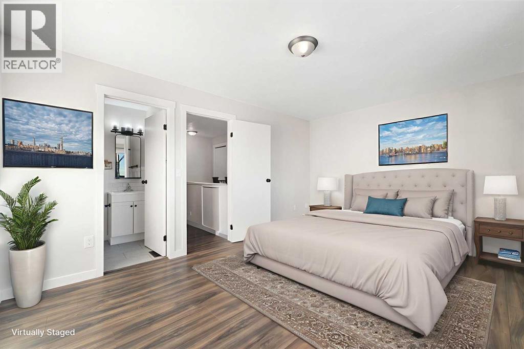 Single Family House 4 Level for Sale in   Glamis Drive SW Glamorgan Calgary 