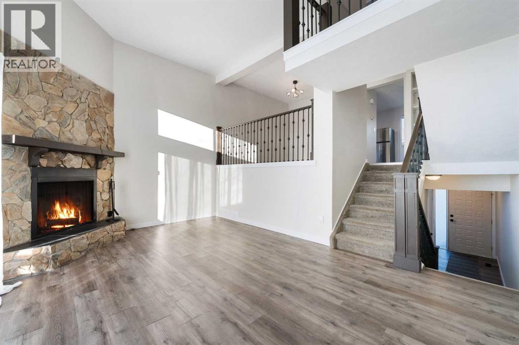 Single Family House 4 Level for Sale in   Glamis Drive SW Glamorgan Calgary 