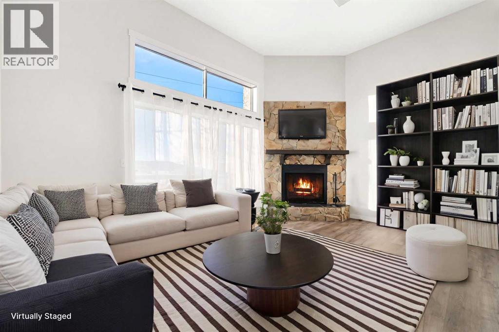 Single Family House 4 Level for Sale in   Glamis Drive SW Glamorgan Calgary 