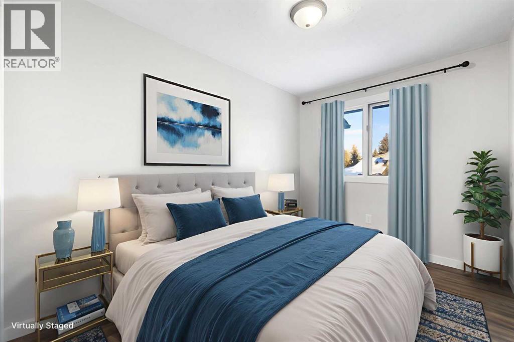 Single Family House 4 Level for Sale in   Glamis Drive SW Glamorgan Calgary 