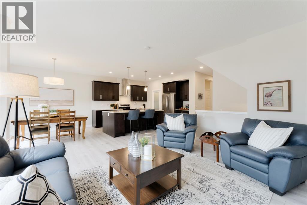 218 Riviera View, Cochrane