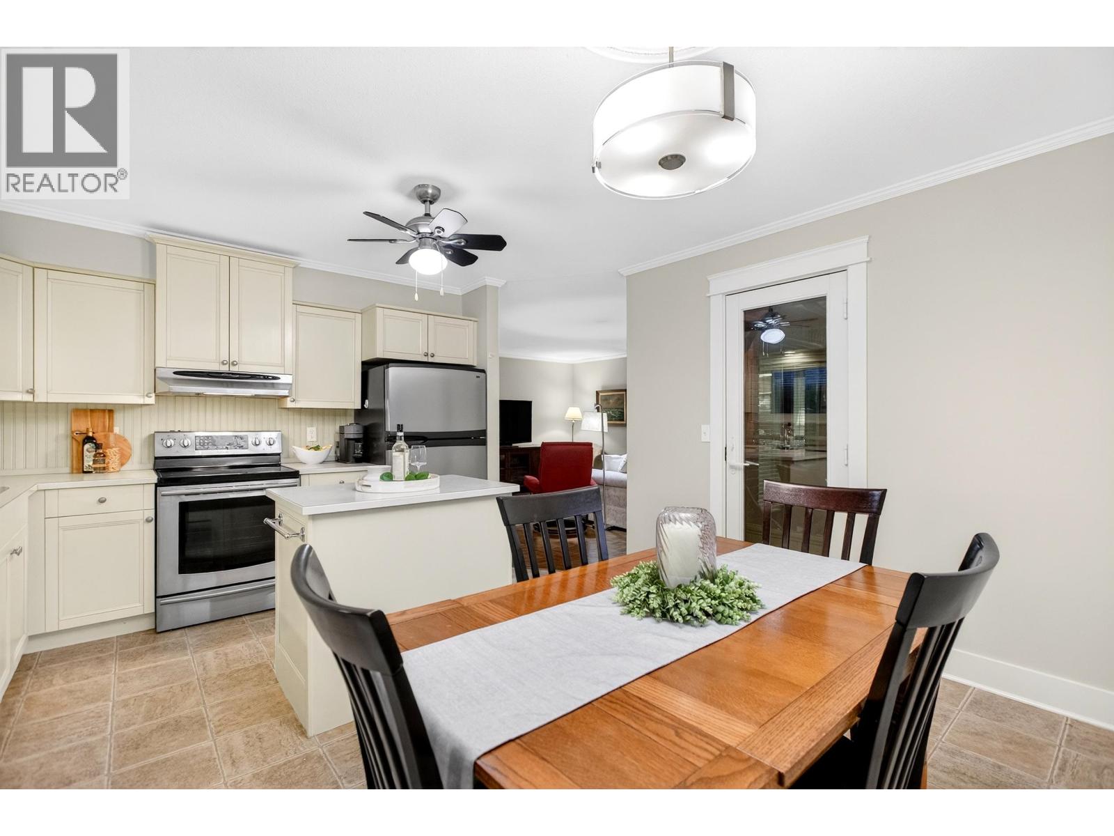 3960 ROBIN PLACE, Port Coquitlam