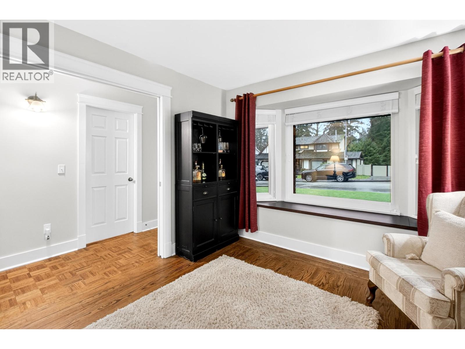 3960 ROBIN PLACE, Port Coquitlam
