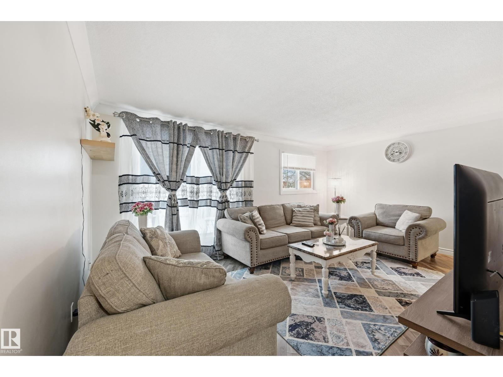 #306 10811 115 ST NW NW, Edmonton