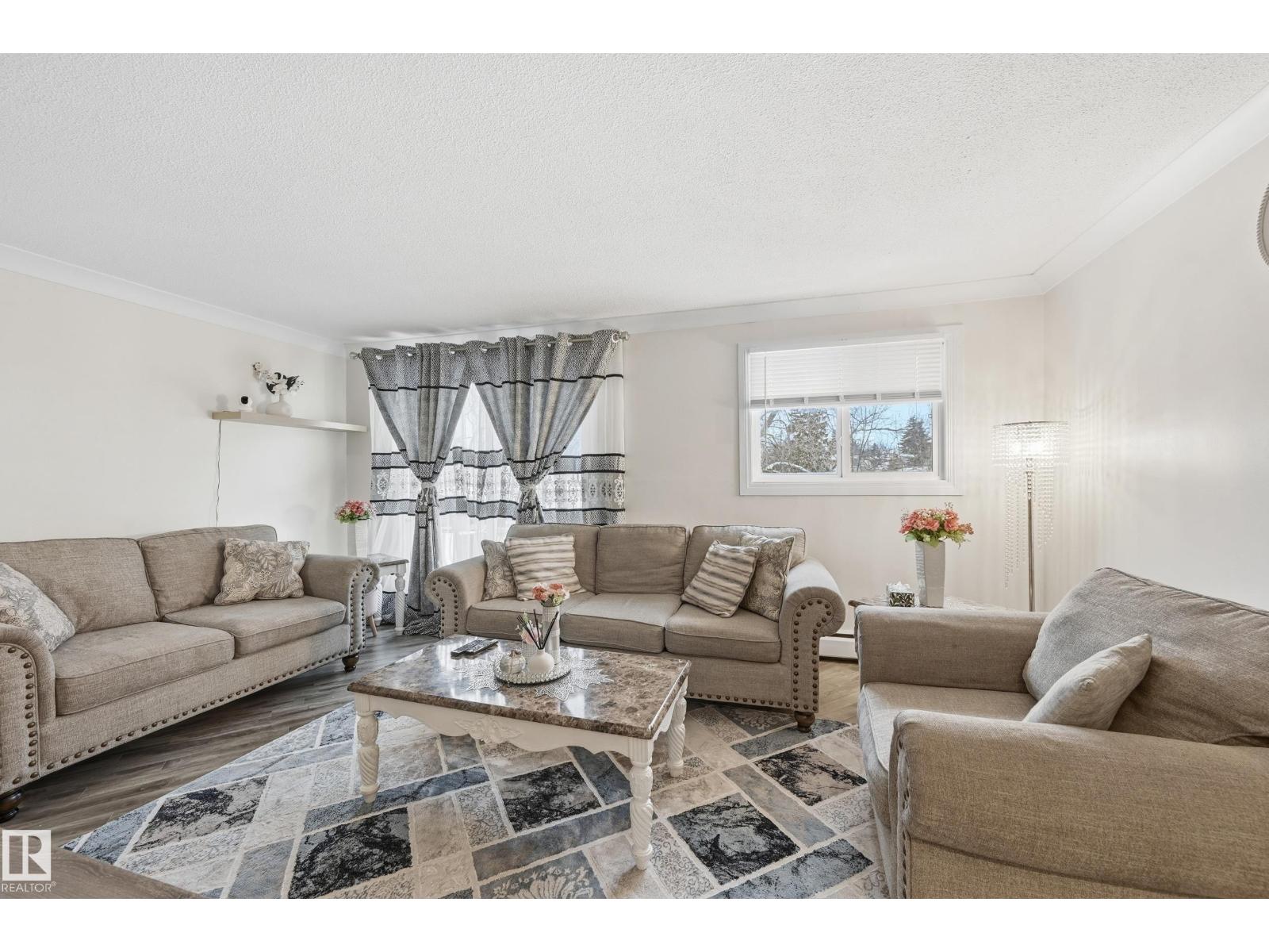 #306 10811 115 ST NW NW, Edmonton