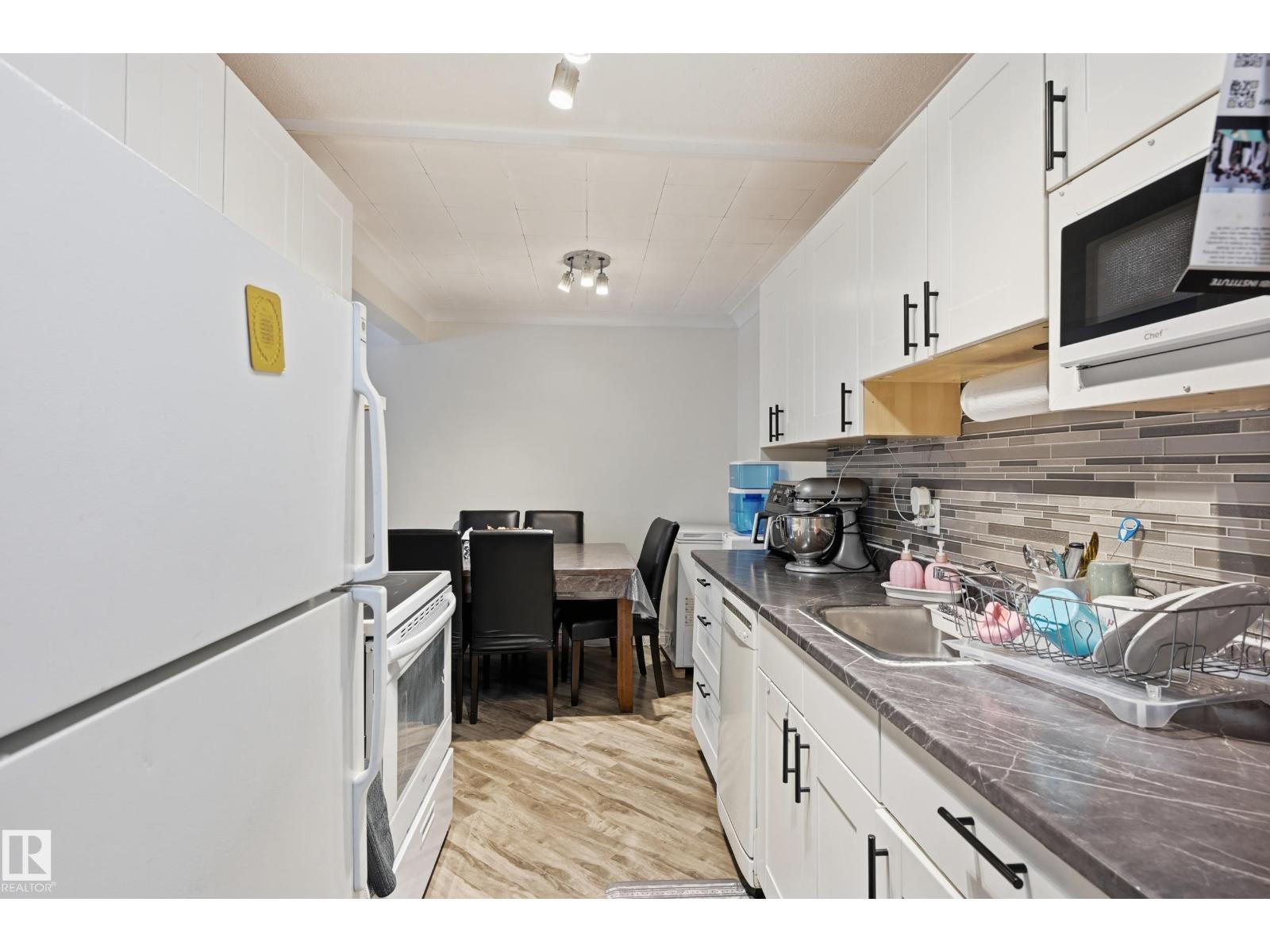 #306 10811 115 ST NW NW, Edmonton