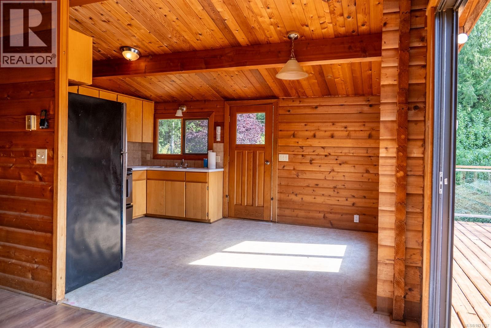 4531 Bedwell Harbour Rd, Pender Island