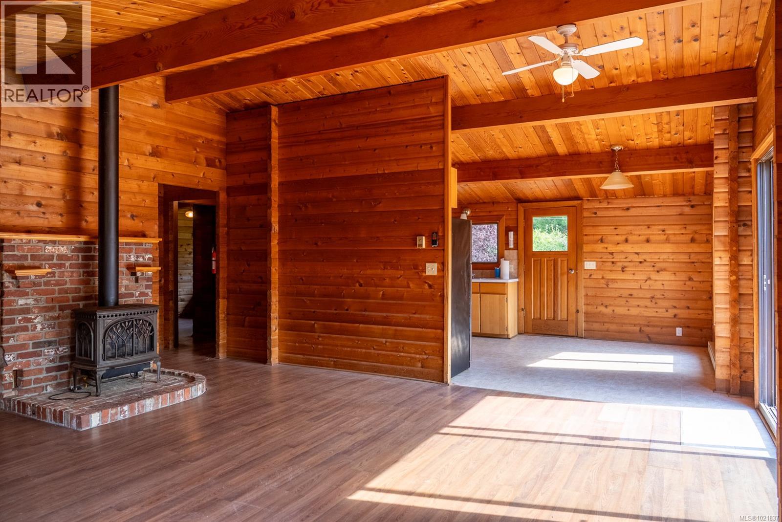 4531 Bedwell Harbour Rd, Pender Island
