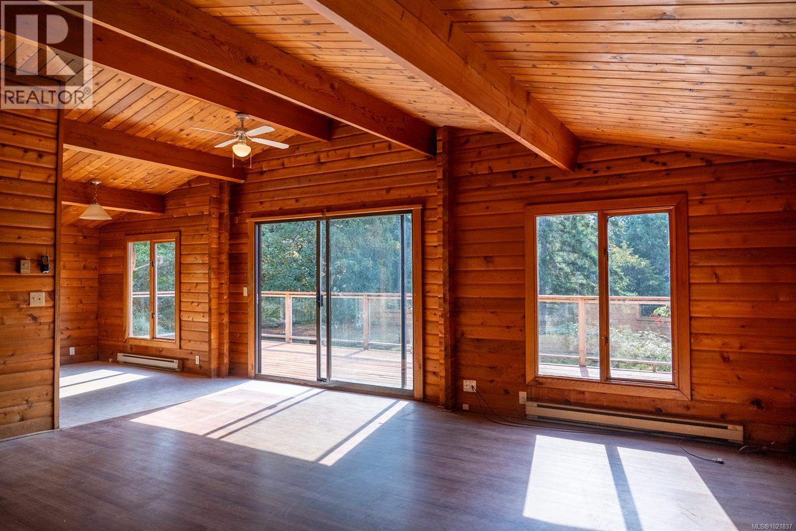 4531 Bedwell Harbour Rd, Pender Island