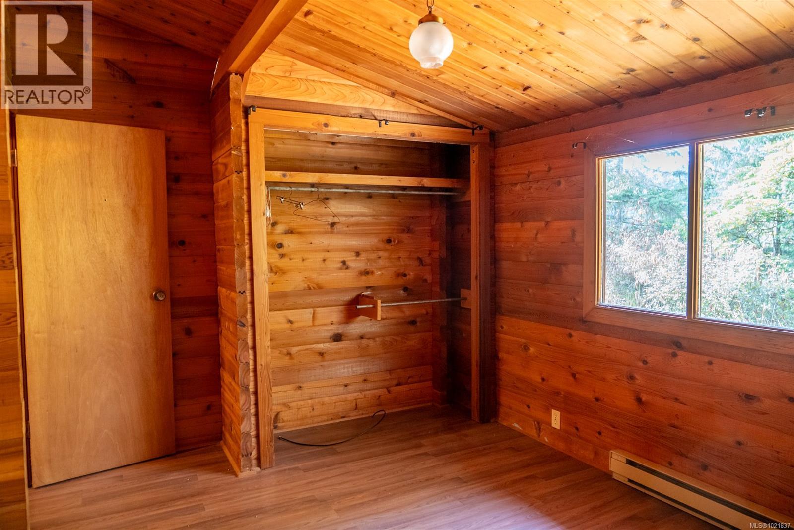 4531 Bedwell Harbour Rd, Pender Island