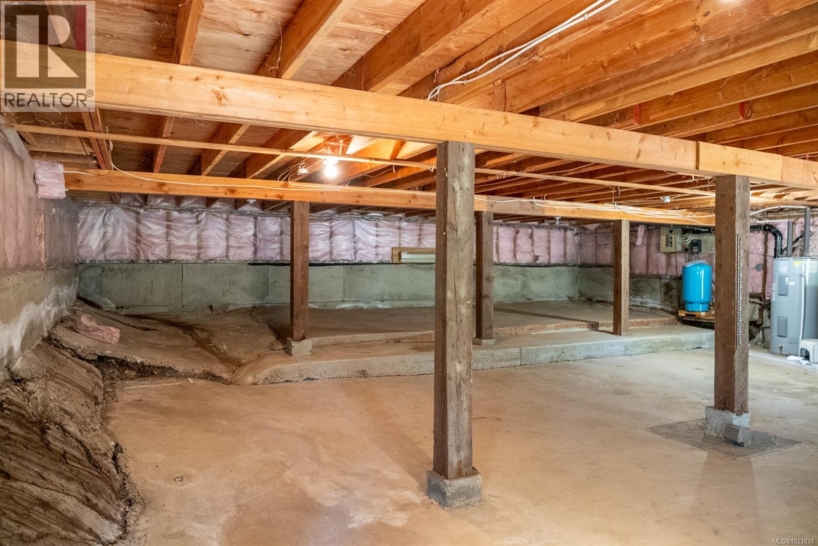 4531 Bedwell Harbour Rd, Pender Island