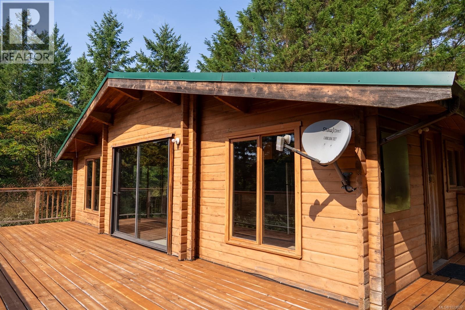4531 Bedwell Harbour Rd, Pender Island