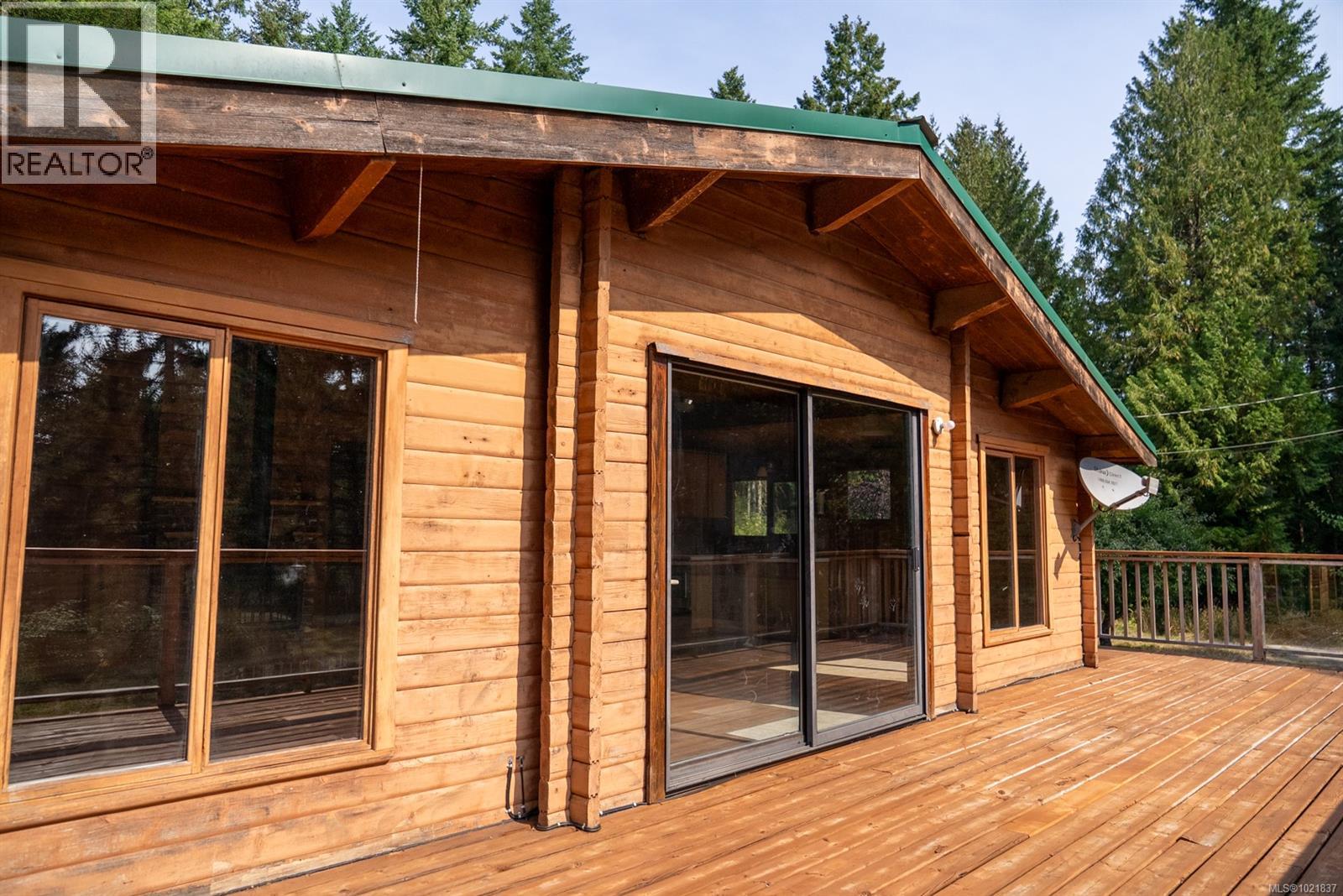 4531 Bedwell Harbour Rd, Pender Island