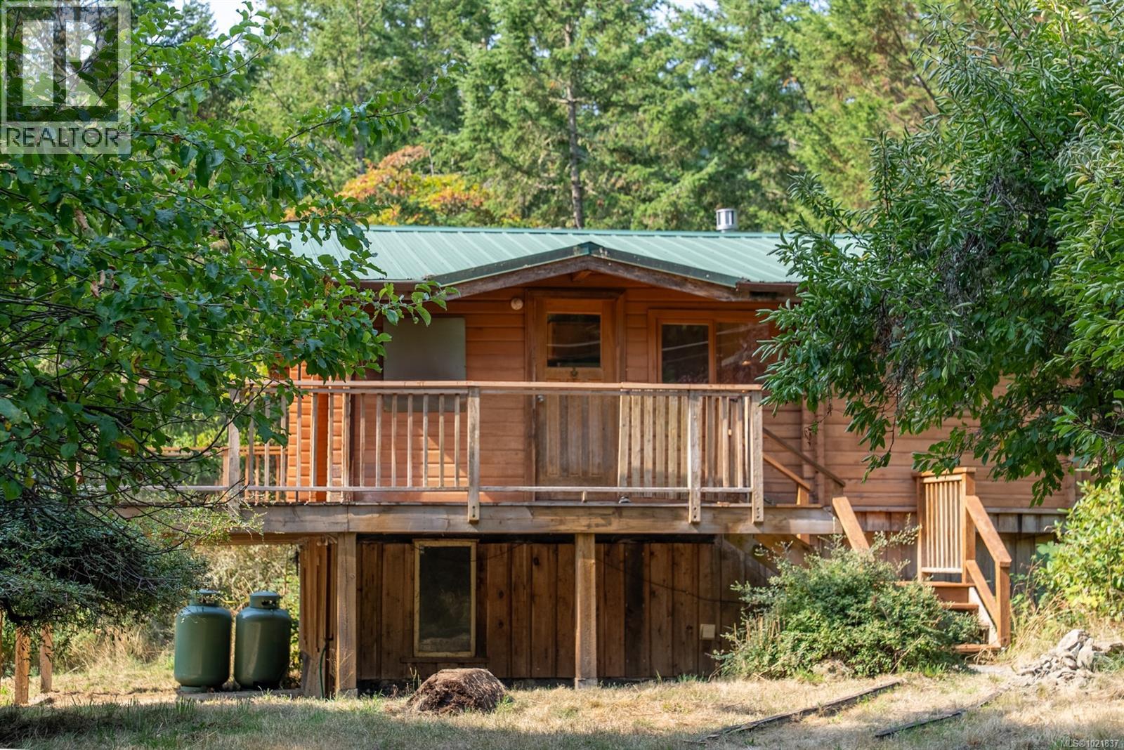 4531 Bedwell Harbour Rd, Pender Island