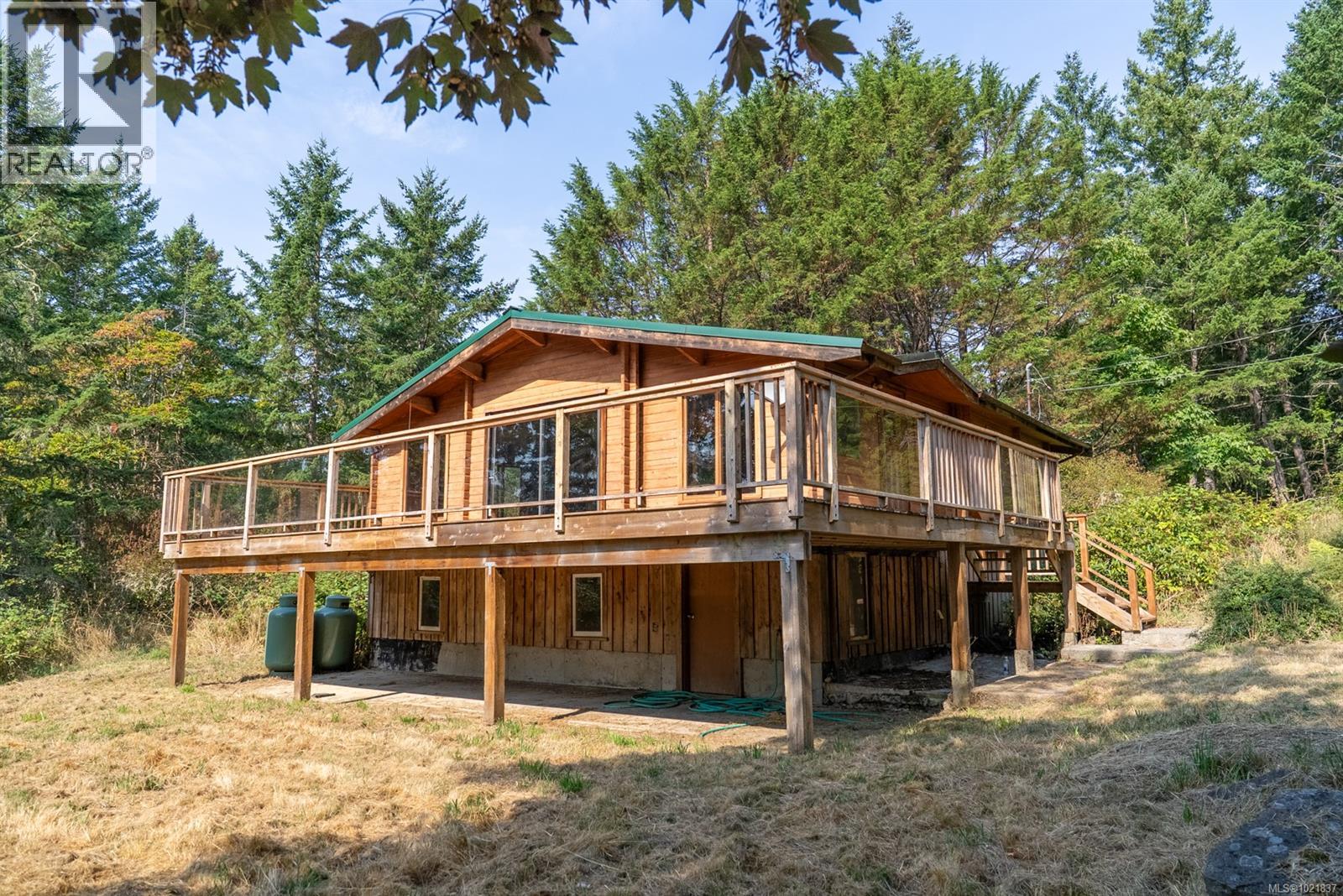 4531 Bedwell Harbour Rd, Pender Island