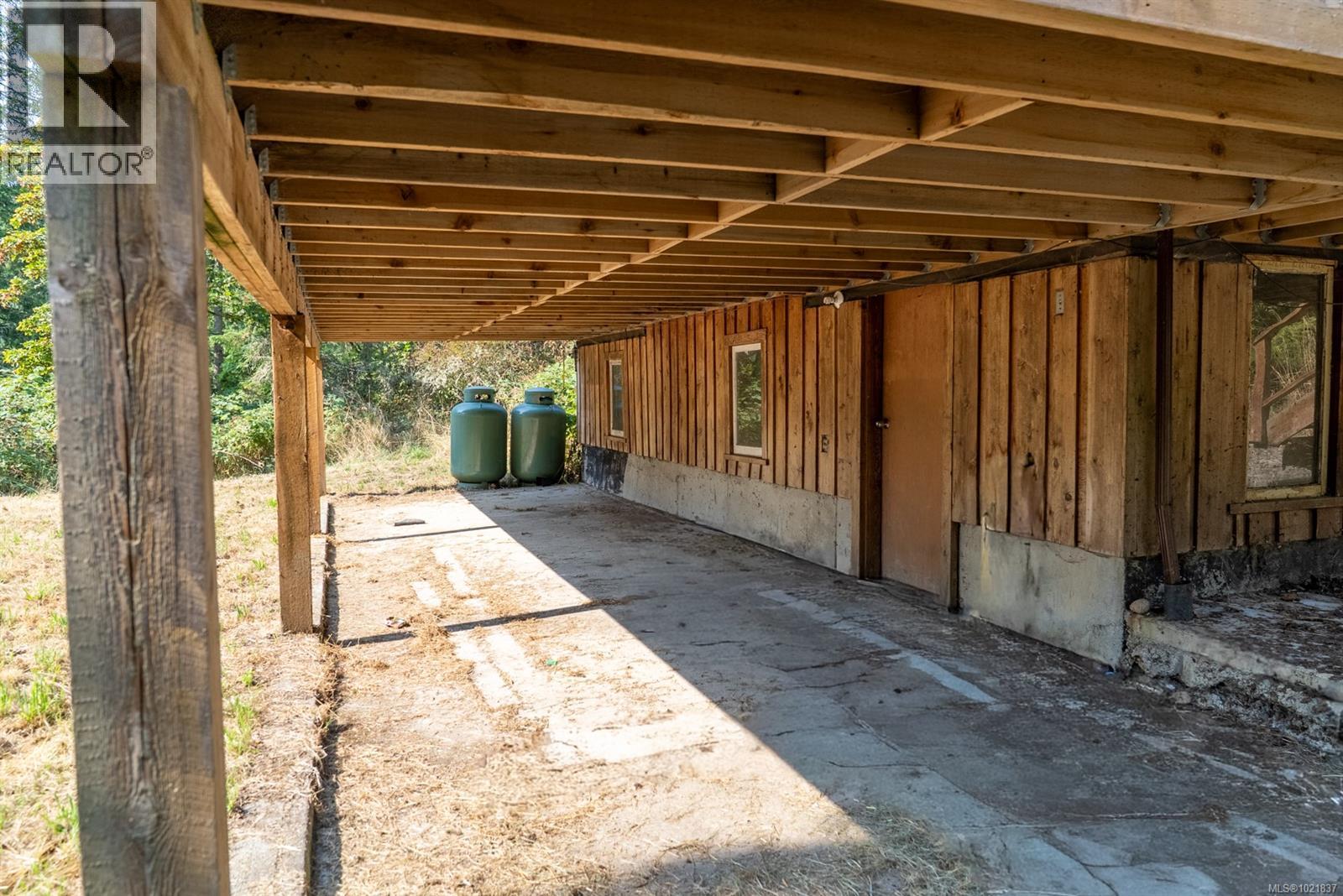 4531 Bedwell Harbour Rd, Pender Island