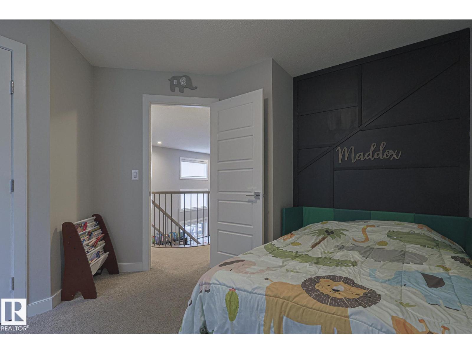 2011 201 ST NW, Edmonton