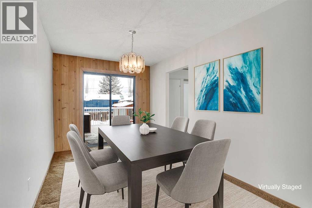 Single Family House 4 Level for Sale in  Silver Brook Drive NW Silver Springs Calgary 