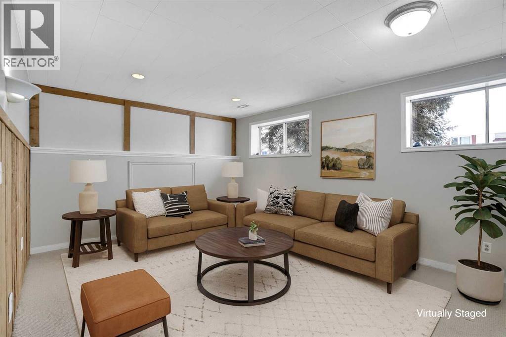 Single Family House 4 Level for Sale in  Silver Brook Drive NW Silver Springs Calgary 