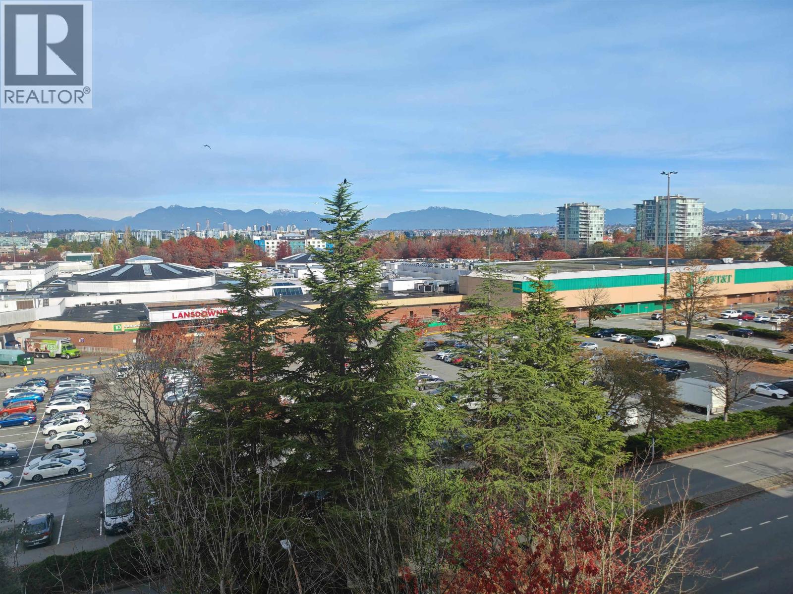 #807-8246 LANSDOWNE Road, Richmond