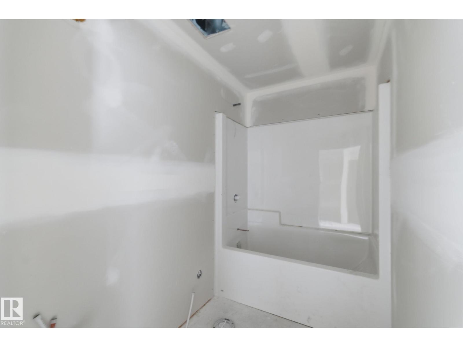 11323 106 ST NW, Edmonton