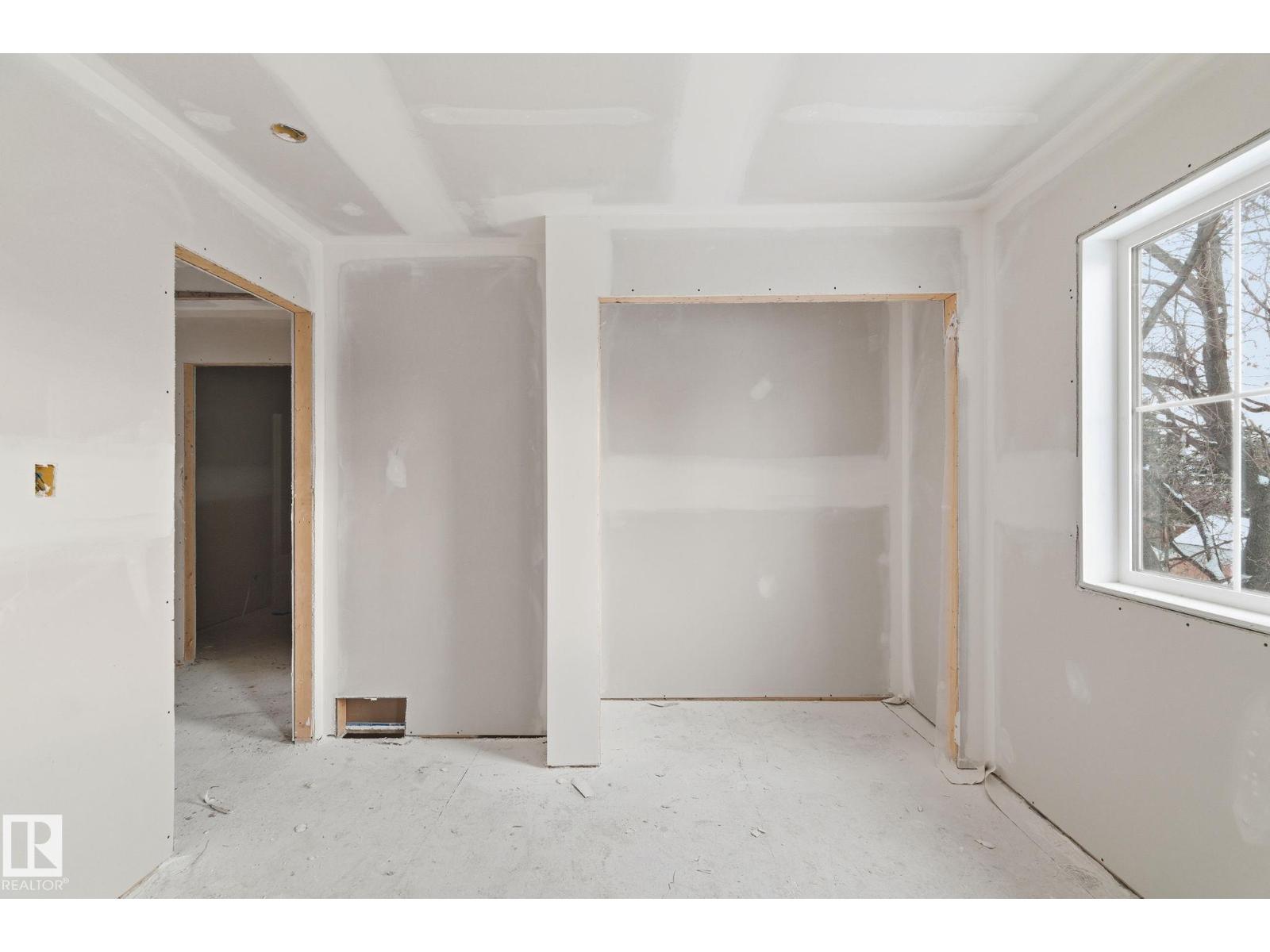 11323 106 ST NW, Edmonton