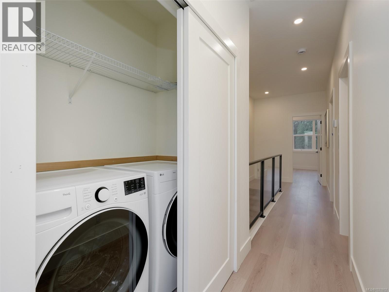 103 960 Jenkins Ave, Langford