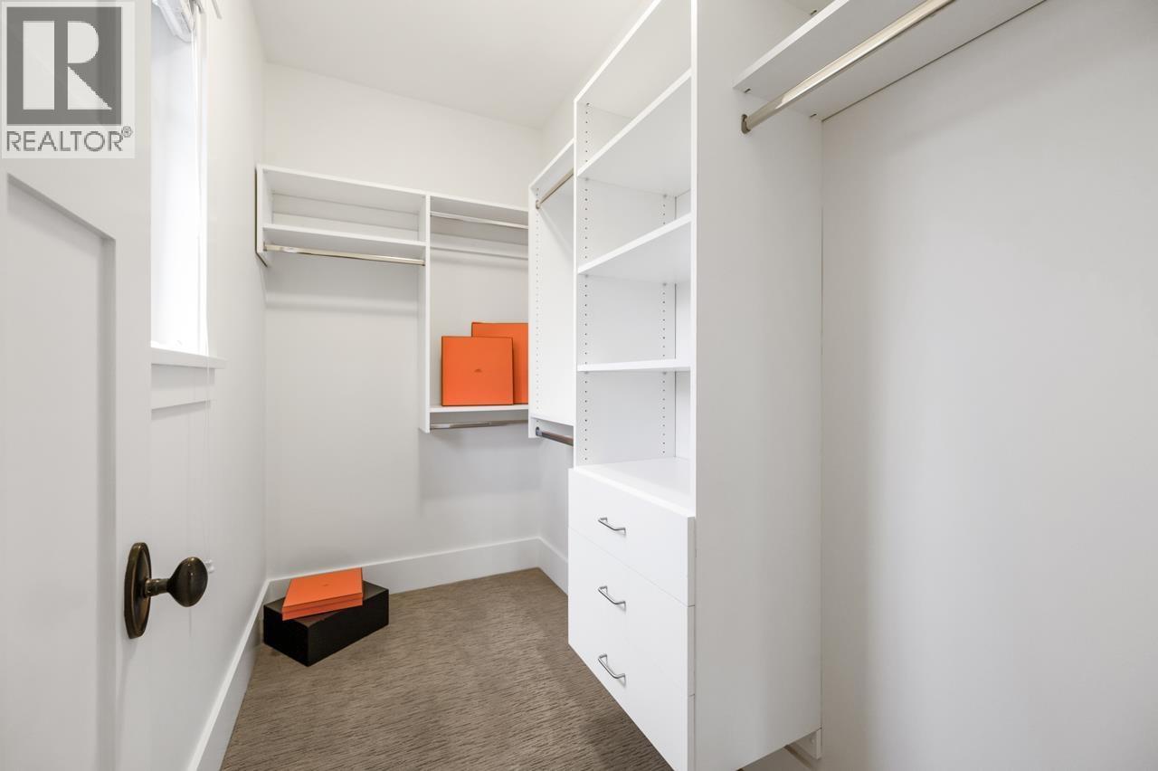 2031 W 45TH AVENUE, Vancouver