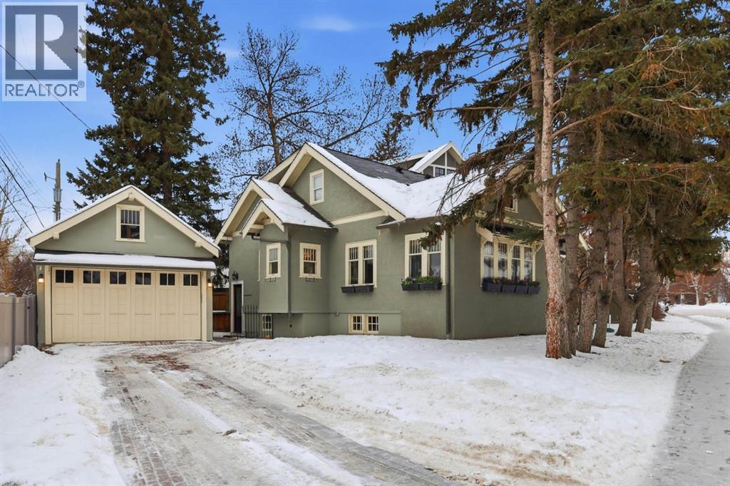 Single Family House for Sale in  Shelbourne Street SW Scarboro Calgary 