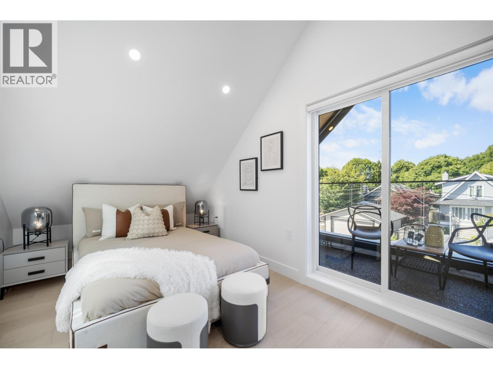 1 5033 PRINCE ALBERT STREET, Vancouver