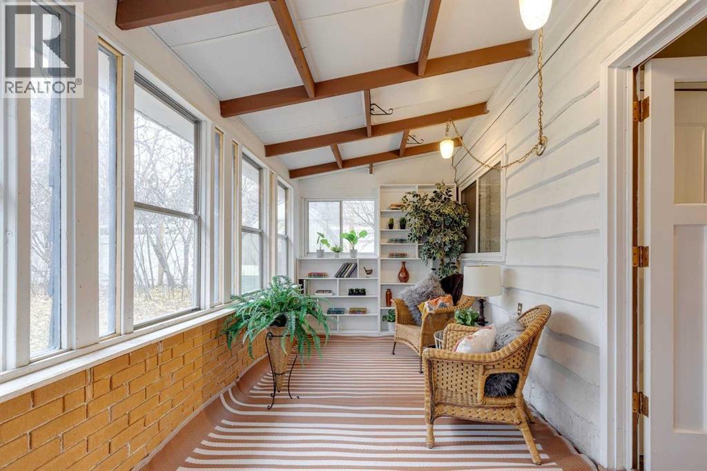 Single Family House for Sale in  Varmoor Road NW Varsity Calgary 