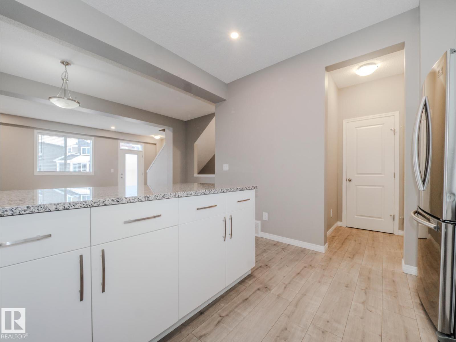 #20 2072 WONNACOTT WY SW, Edmonton