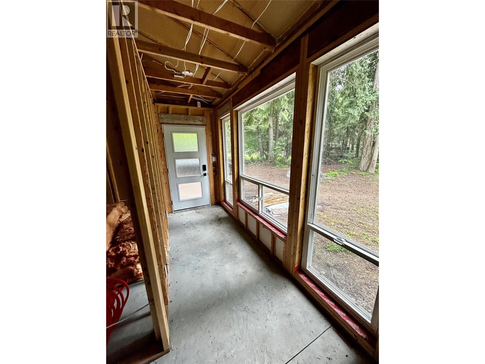 650 Swansea Point Road, Swansea Point